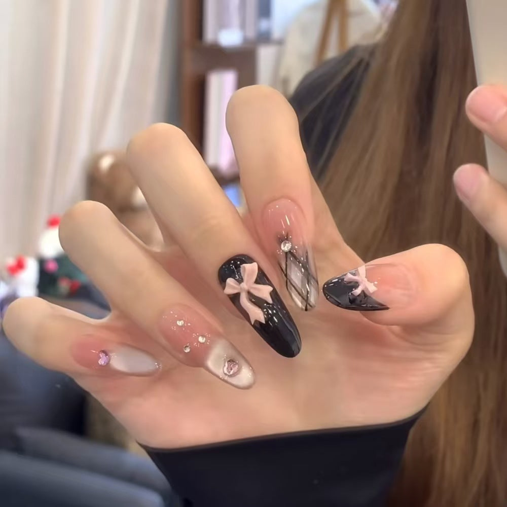Artificial nails with elegant ombre look Stornfield