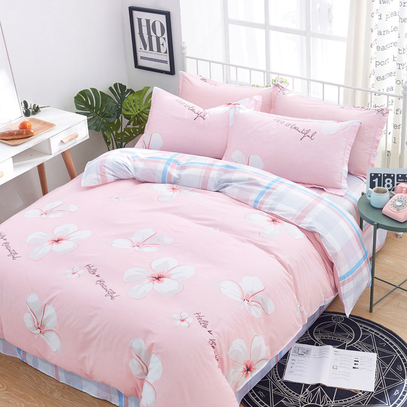 Playful Bear Checkered Comforter Set