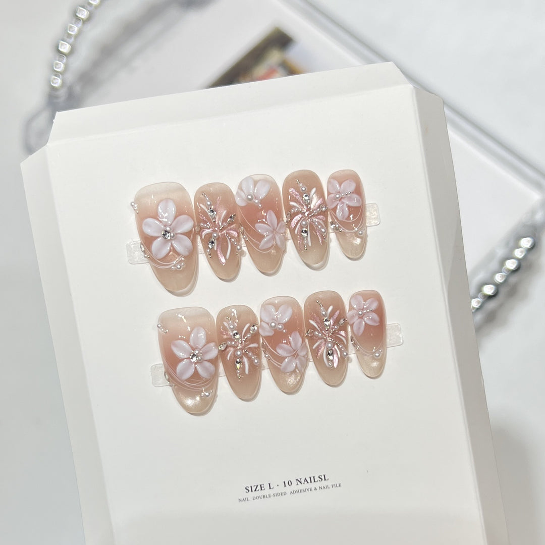 Decorative Floral Press-On Nail Art Set Stornfield