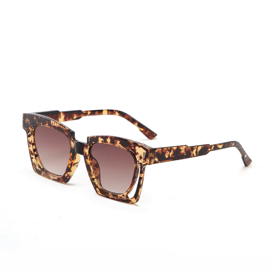 Ladies trendy geometric sunglasses with stylish square frame Stornfield
