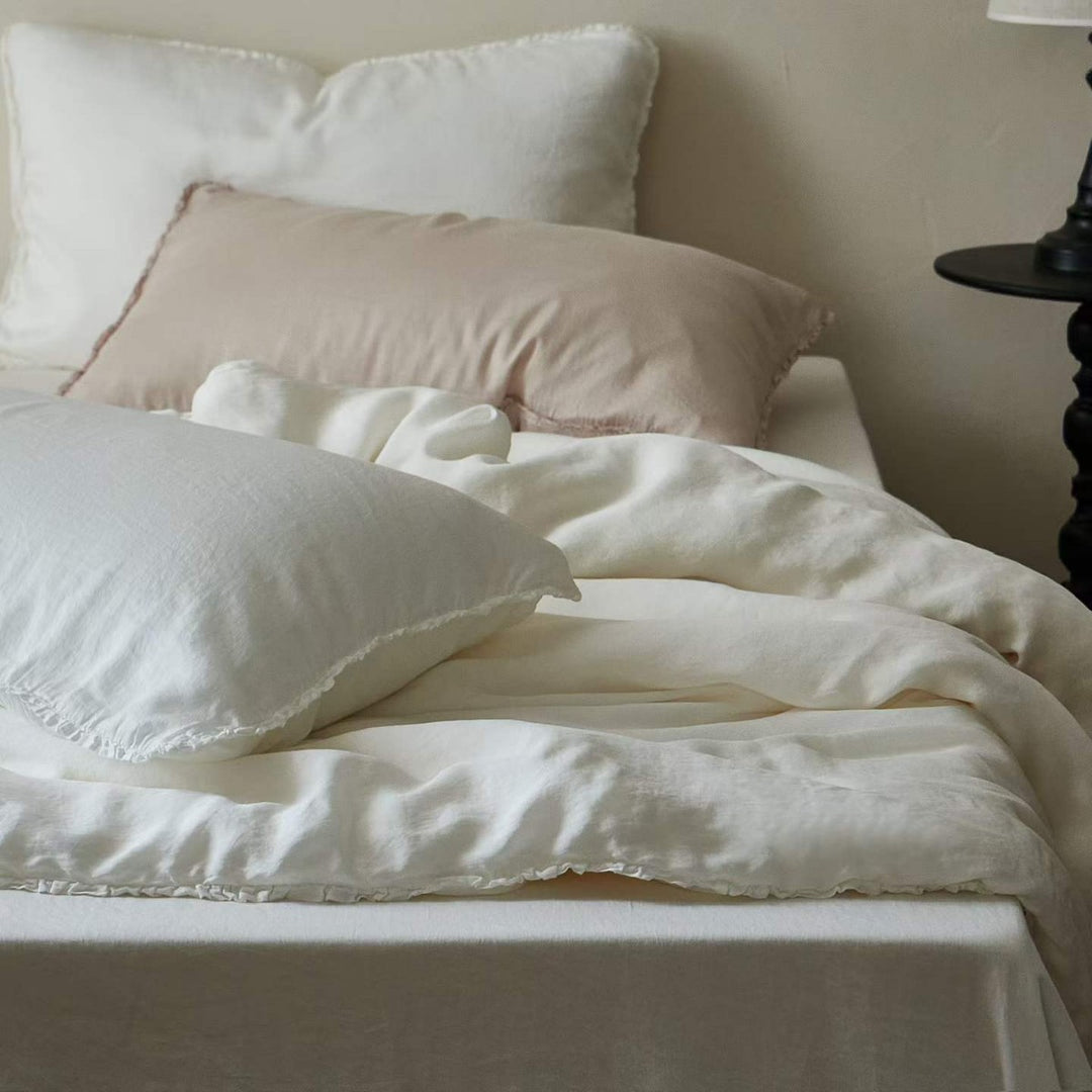 Washed Linen-Blend Ruffled-Edge Duvet Cover Set with Pillow Shams