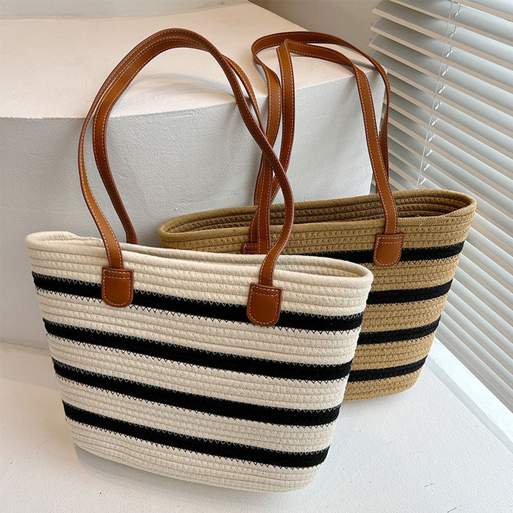 Stylish straw bag with contrasting stripes Stornfield