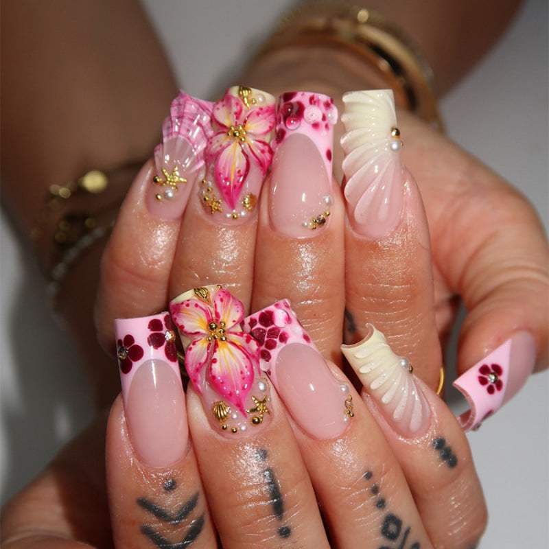 Artistic 3D Nail Art Stornfield