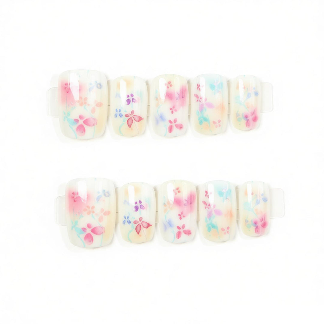 Floral Themed Press-On Nail Art Stornfield