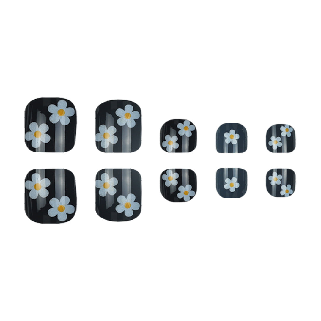 Floral-Embellished Press-On Toenails Stornfield