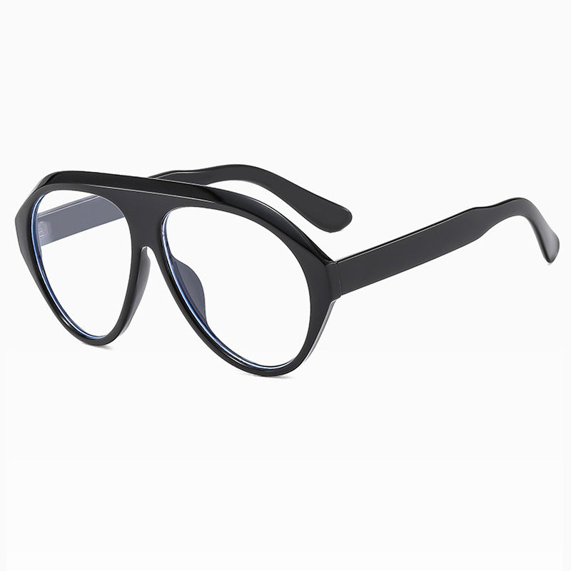 Women's Sporty Sunglasses with Sleek Design and Polarized Lenses Stornfield