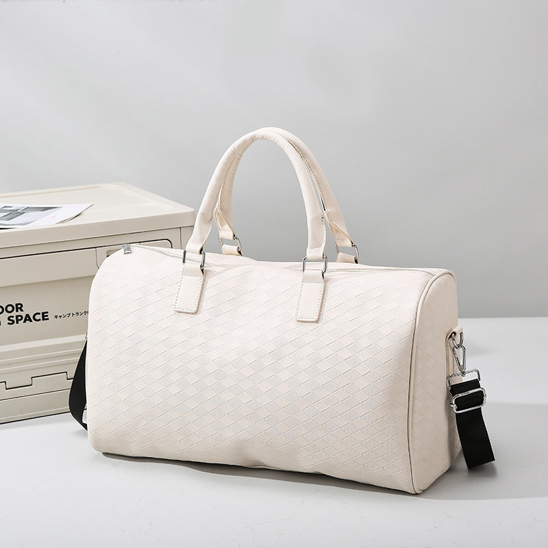 Sporty shoulder bag with structured outer material Stornfield