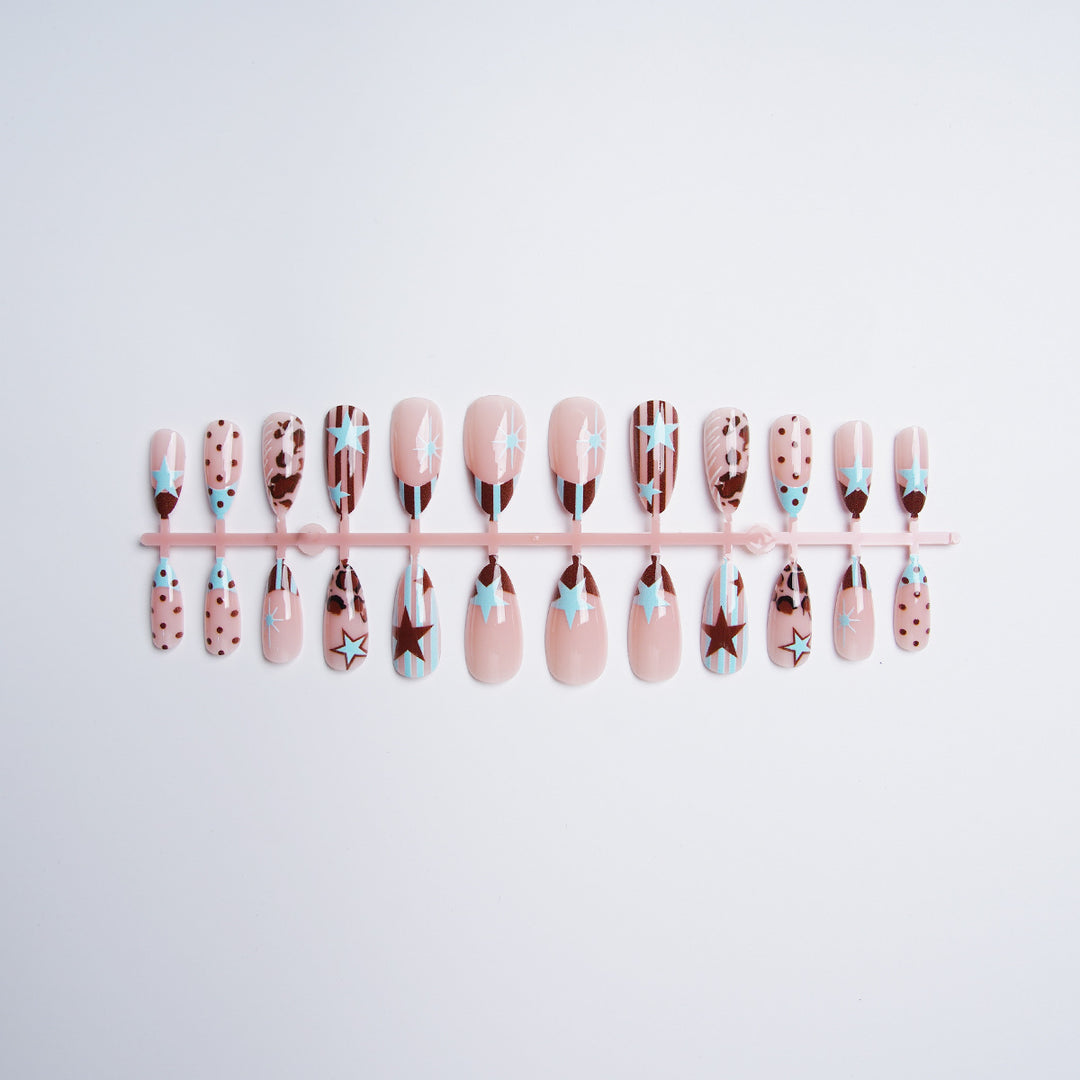 Glamorous nail decorations Stornfield