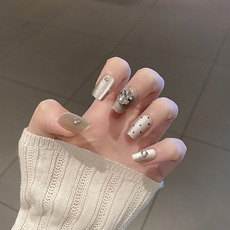Glossy Nail Set Stornfield