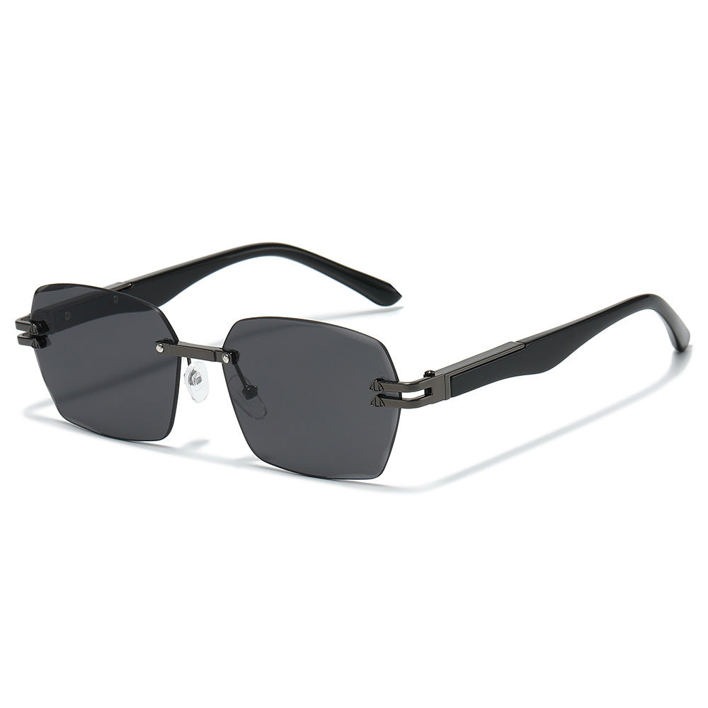 Oversized Geometric Sunglasses with Metal Details Stornfield