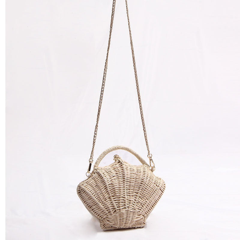 Handcrafted beach bag with organic design Stornfield