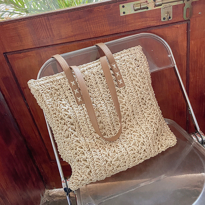 Hand-knotted tote bag made from natural materials Stornfield