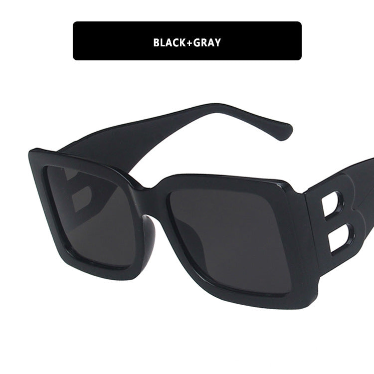 Ladies fashionable sunglasses in trendy leopard design Stornfield