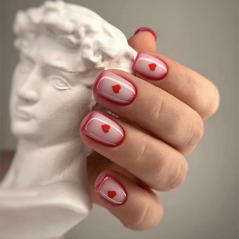 Nail art with romantic heart motifs Stornfield
