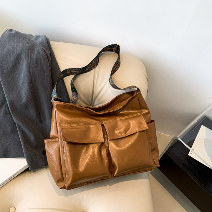 Chic Metallic Handbag Stornfield