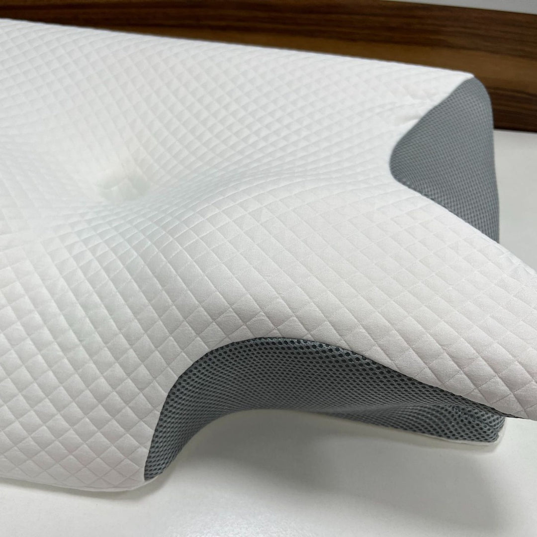 Ergonomic sleeping pillow with cooling gel foam Stornfield