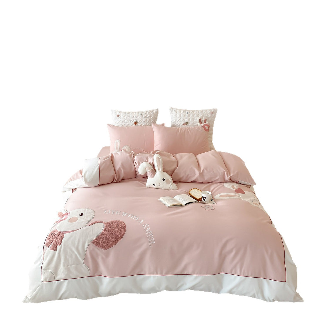 Bunny Appliqué Sateen Duvet Cover Set with Embroidered Heart Accents