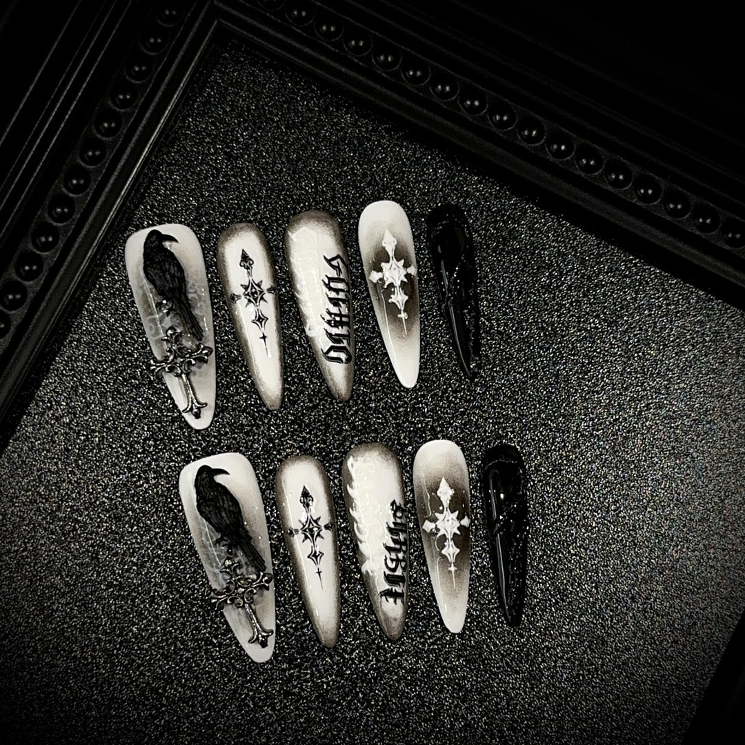 Gothic-Inspired Press-On Nail Art Set