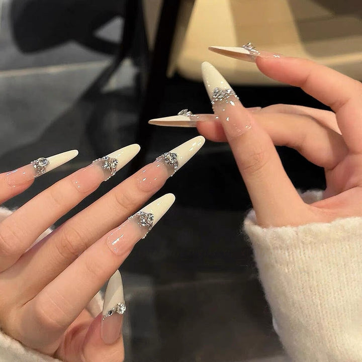 Elegant Decorated Artificial Nail Set Stornfield