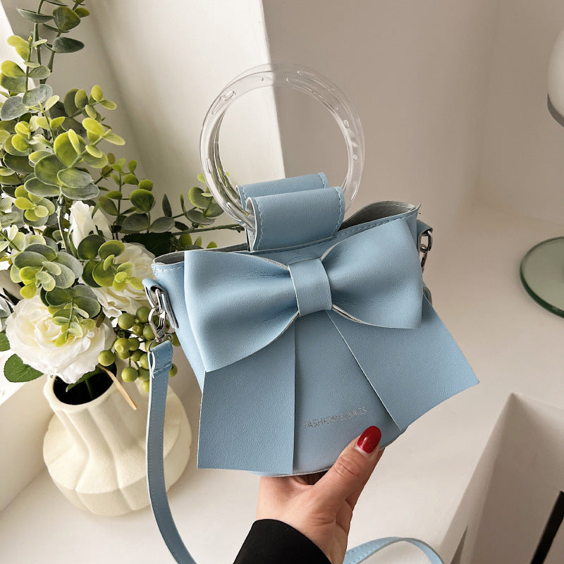 Elegant Bow-Detail Handbag