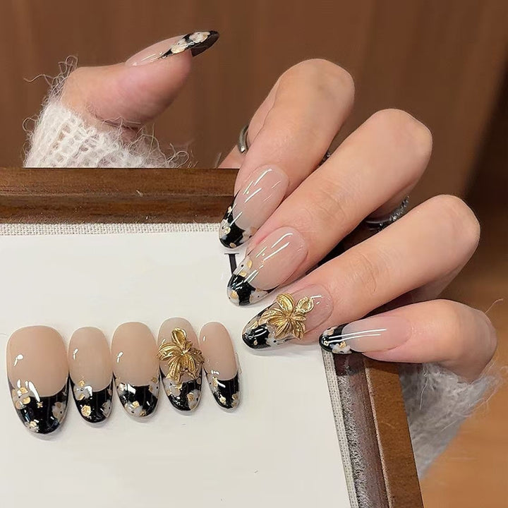 Elegant Floral Press-On Nail Art Stornfield