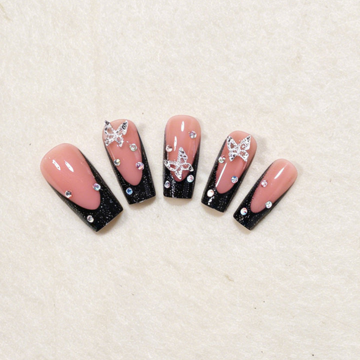 Butterfly Accented Press-On Nail Art Set Stornfield