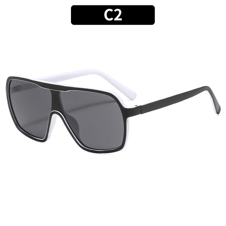 Fashion-Forward Oversized Geometric Sunglasses