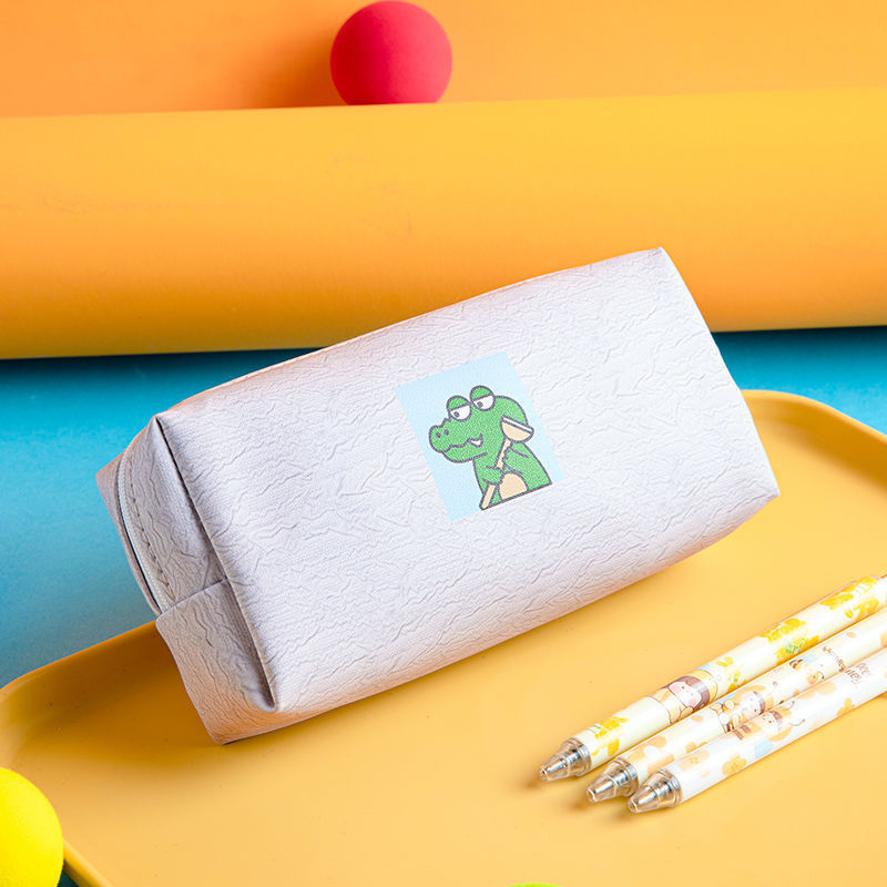 Creative Cartoon-Themed Zippered Pencil Case