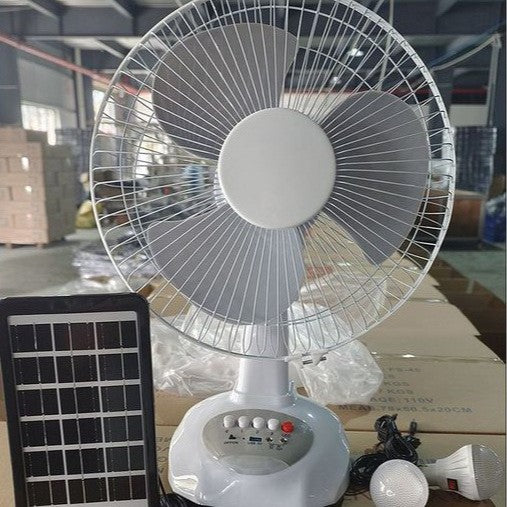 Unisex compact solar and mains powered table fan with built-in battery, oscillating and portable Stornfield