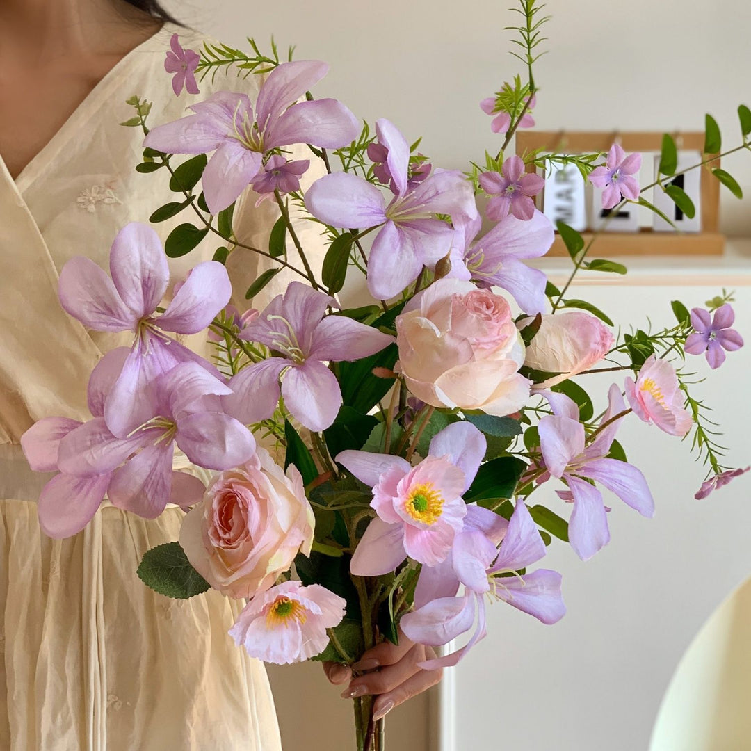 Lush Floral Bouquet Arrangement with Realistic Touch