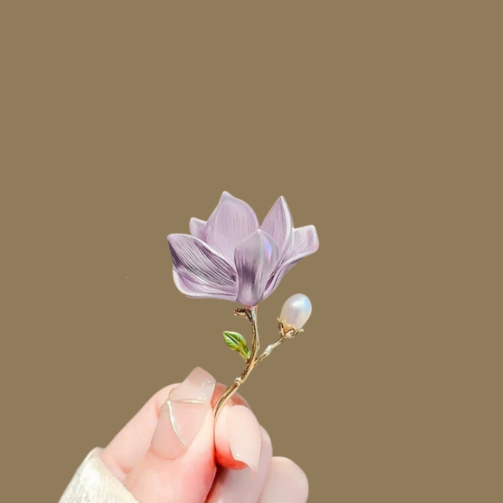 Elegant flower brooch Stornfield