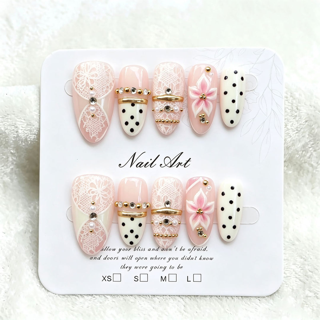 Elegant Lace Press-On Nail Set Stornfield