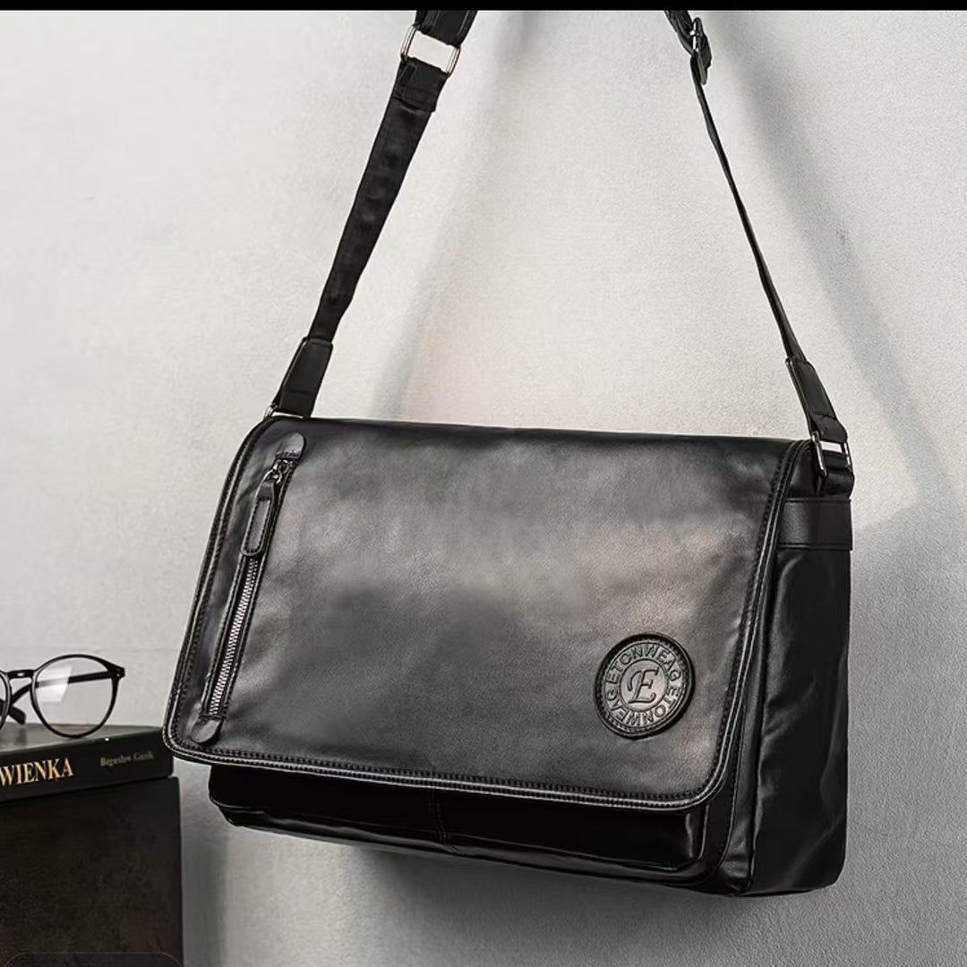 Messenger Bag