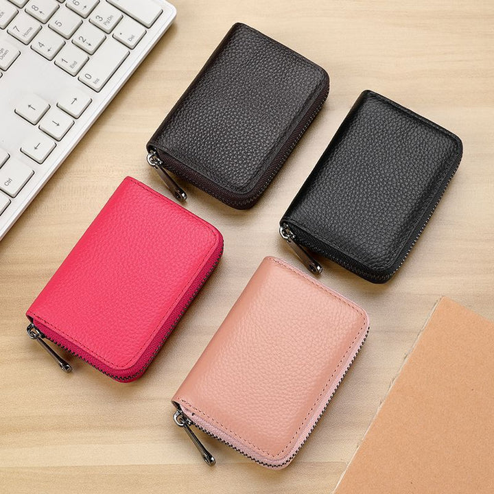 Sleek Zippered Leather Credit Card Holder Stornfield