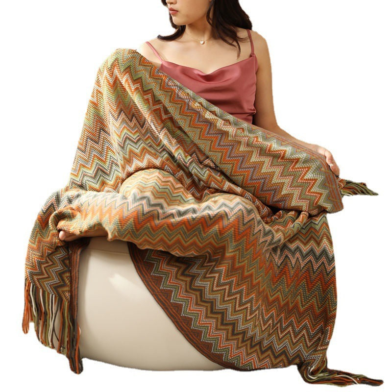 Stylish Zigzag Pattern Throw Blanket