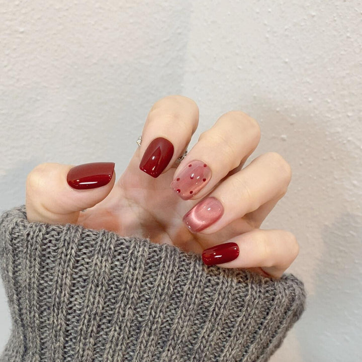 Artificial nail tips with creative dots and high gloss finish Stornfield