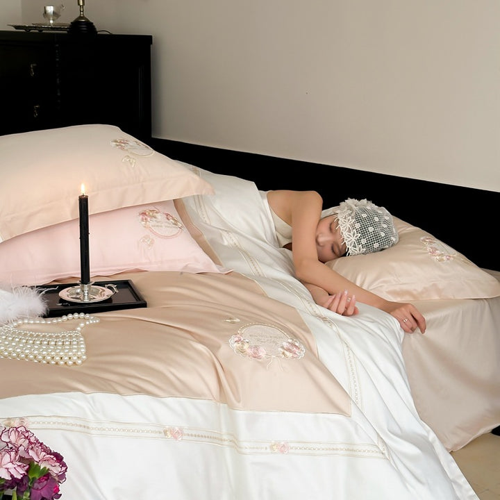 Luxurious satin bedding set with floral embroidery and fine satin collar