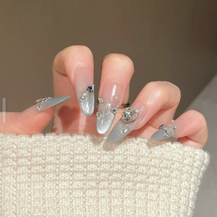 Glamorous Nail Tips Stornfield