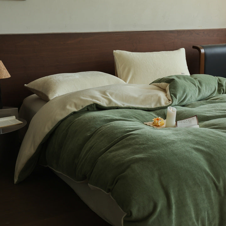 Similar microfiber duvet cover set with ultra-soft velour finish and pillowcases