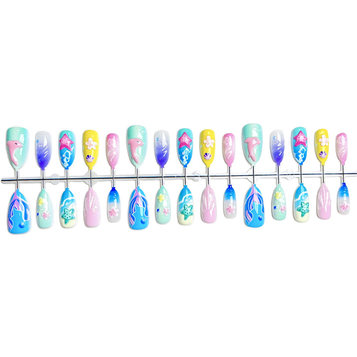 Vibrant Ocean-Inspired Press-On Nail Art Set