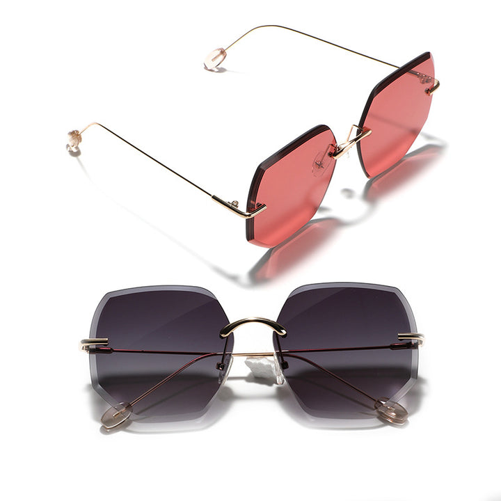Women’s geometric sunglasses with high-quality gold frame Stornfield