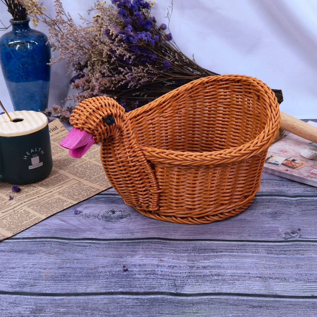 Ladies cute decorative basket Stornfield