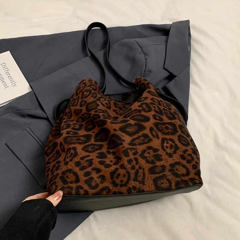 Casual Extra-Large Tote Bag