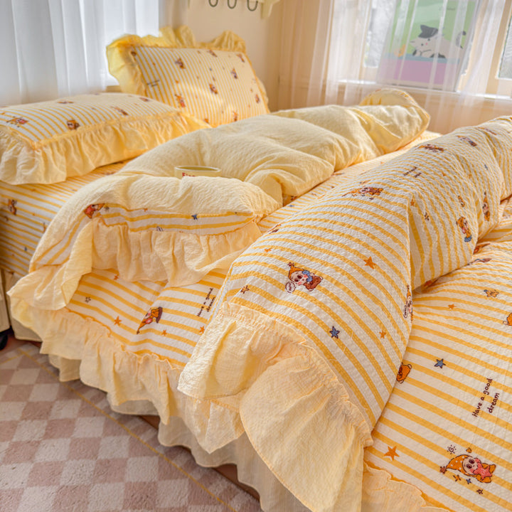Playful Animal-Themed Ruffled Bedding Set