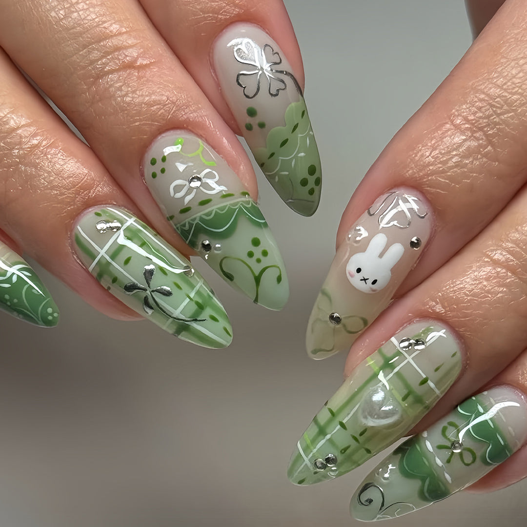 Decorative 3D Themed Press-On Nails Stornfield