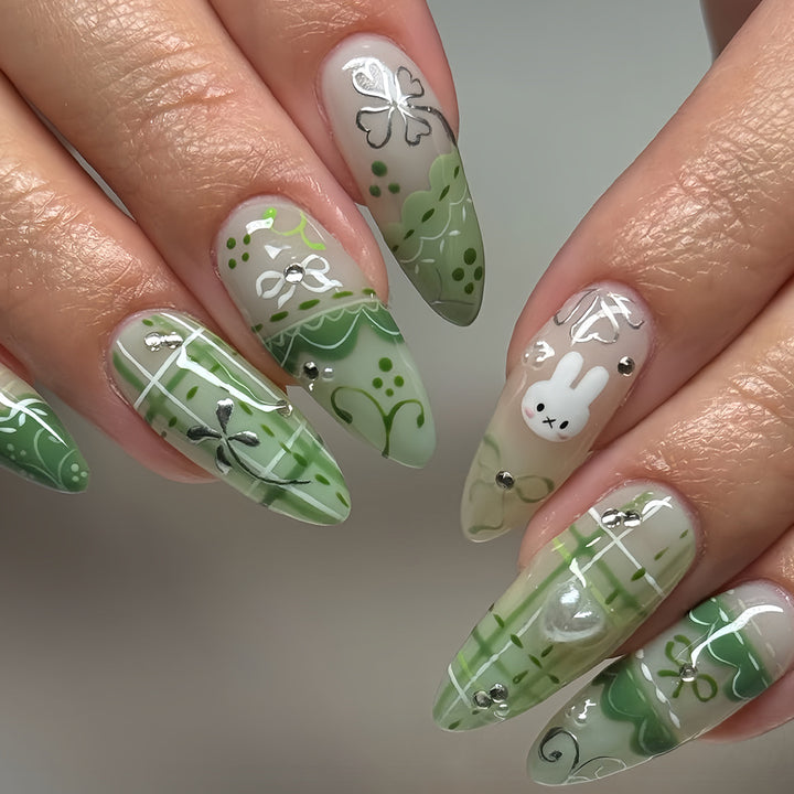 Decorative 3D Themed Press-On Nails Stornfield
