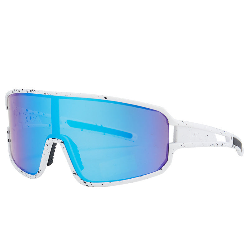 Ladies sporty sunglasses with ergonomic frame and polarized lenses Stornfield
