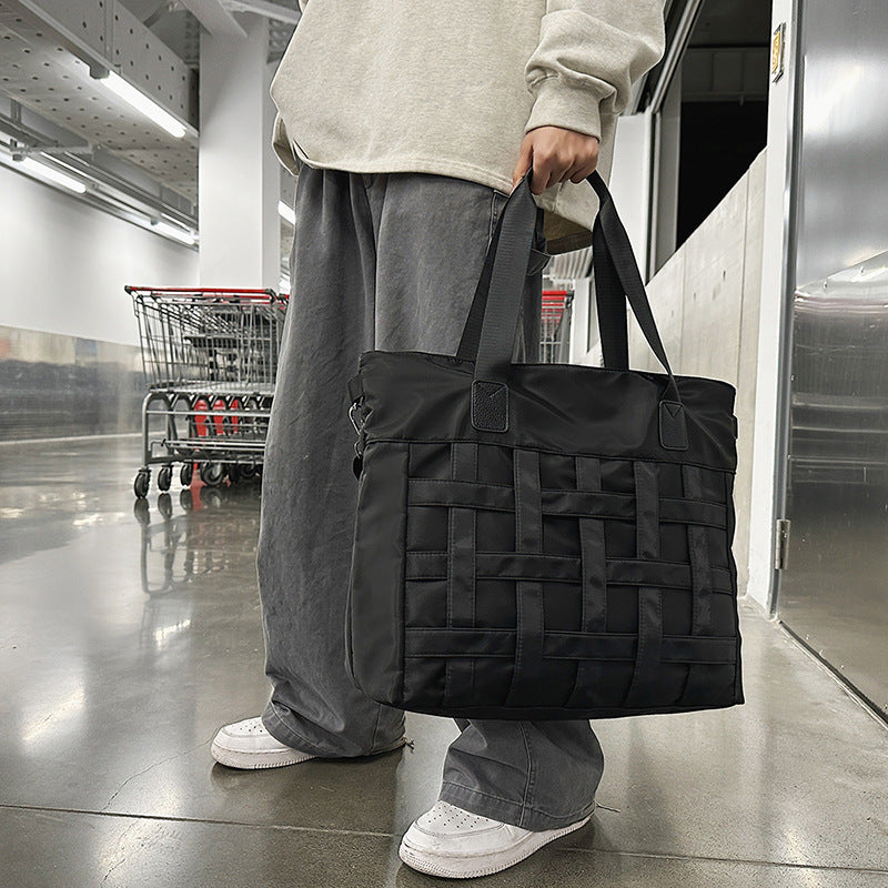 Multifunctional Travel Bag With Woven Surface Stornfield