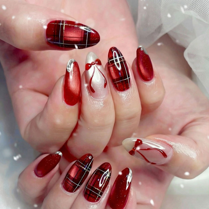 Glamorous Nail Art Stornfield
