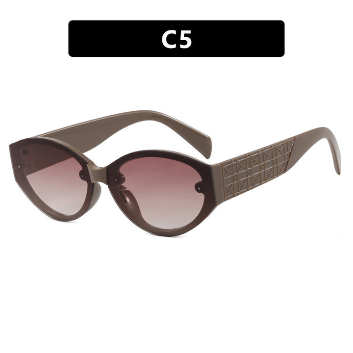Ladies extravagant Cat-Eye sunglasses with textured frame Stornfield